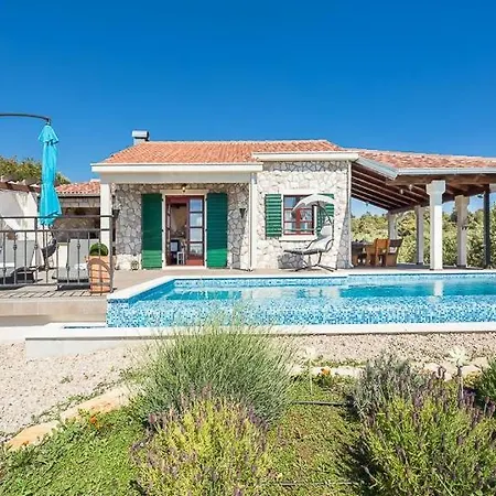 Ctro166 With Private Pool *